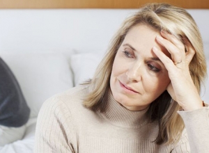 Giải đáp thắc mắc: Mãn kinh có mang thai được không? 